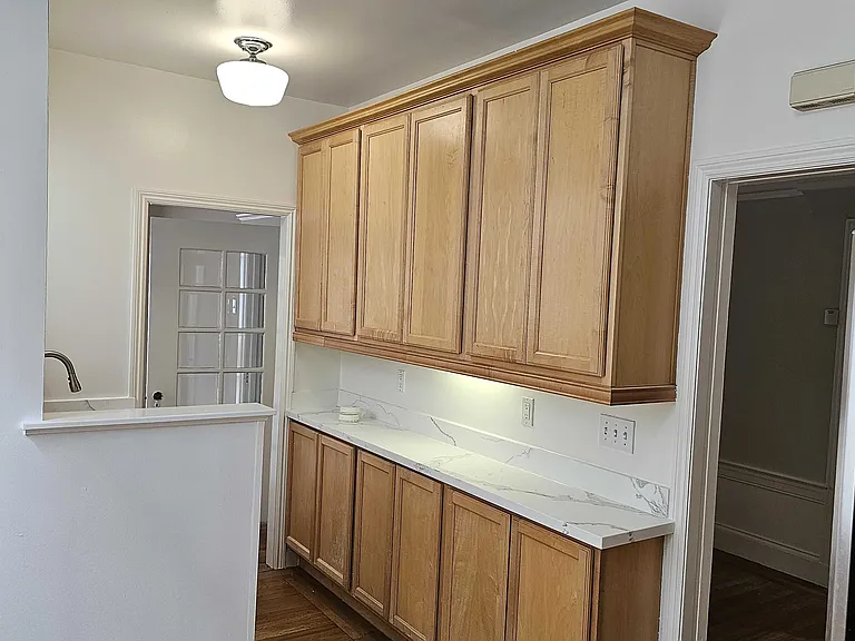 444 11th Ave #444 — Photo 9