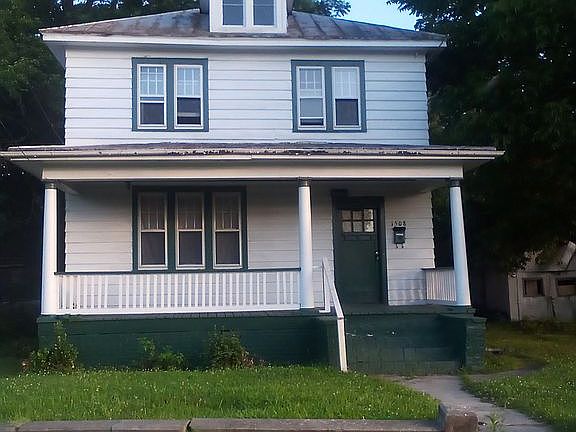 2nd image of 1508 Oakdale Ave