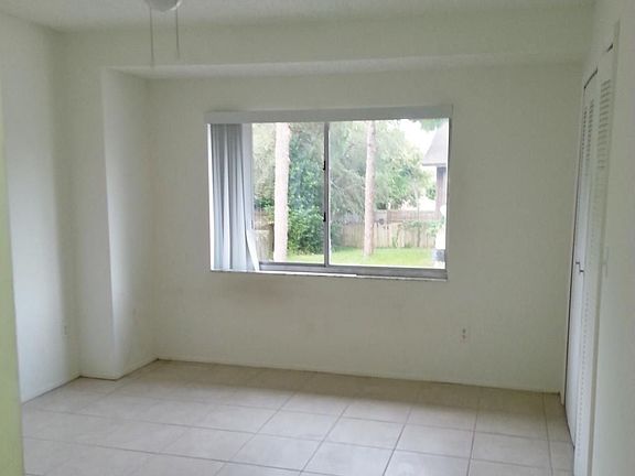 4th image of 12247 Fox Hound Ln