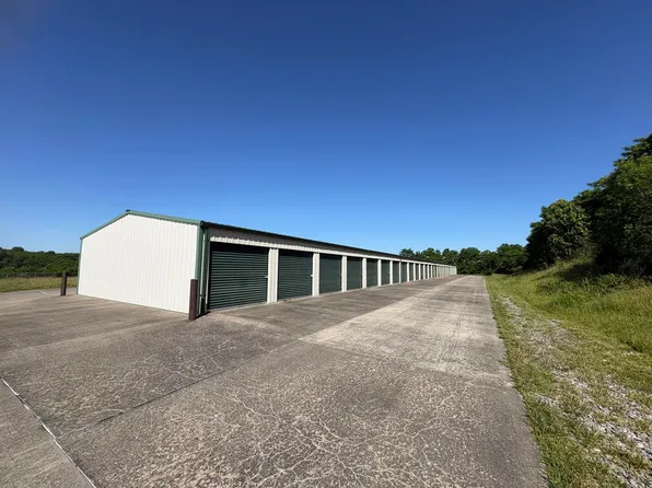 100 Lynn Pope Ln, Williamstown, KY 41097