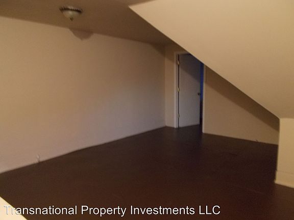5th image of 2215 E 82nd St