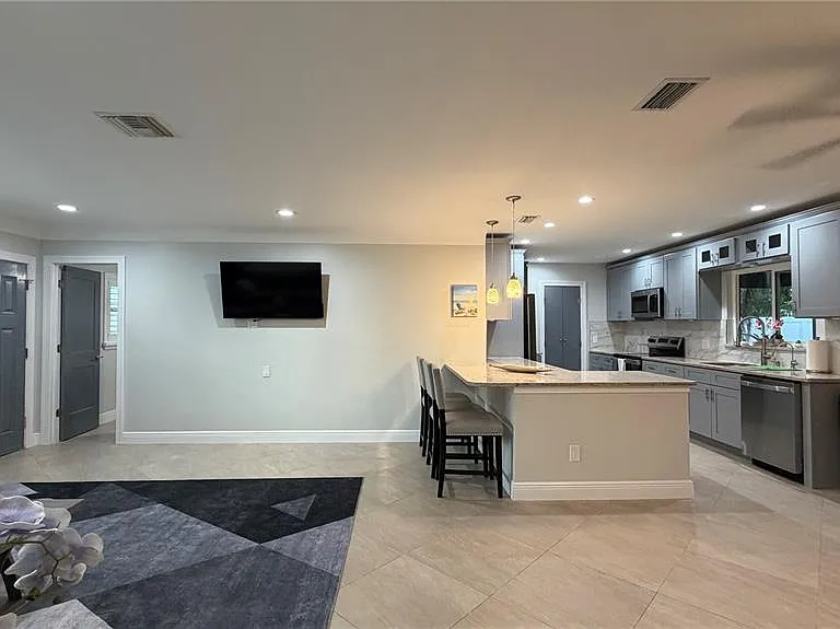 3435 Overlook Dr NE — Photo 34