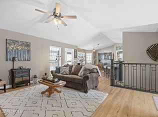 10390 Stoney Creek Ct, New Bloomfield, MO 65063