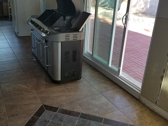 5th image of 4690 Kristen Ln