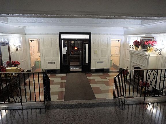 5th image of 3220 Avenue N #F