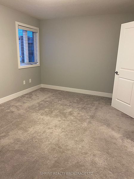 London Townhouse for rent - 3 Bedrooms — photo 12