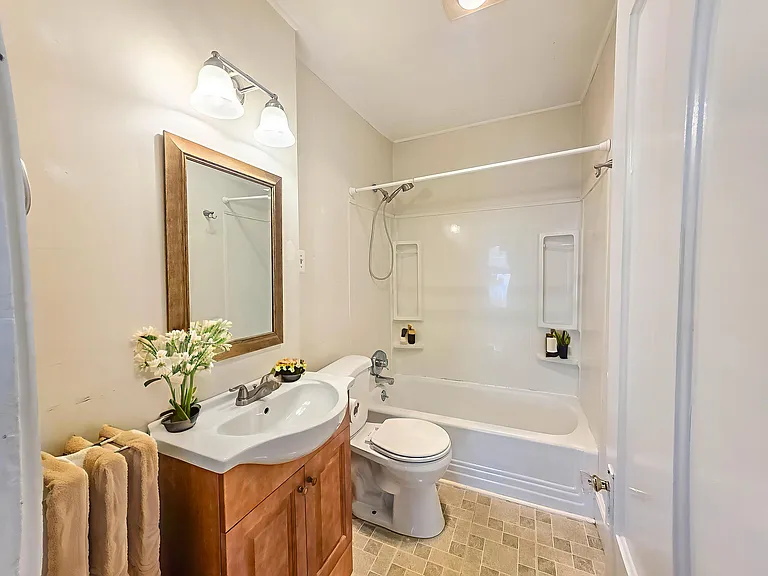195 Sagamore St #1 — Photo 6