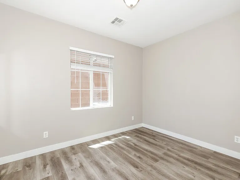 9881 Lime Tree St — Photo 14