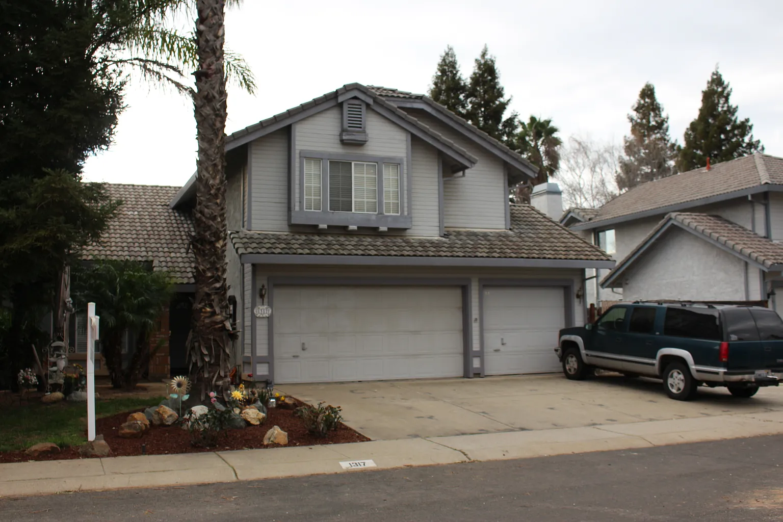 1317 Zephyr Dr photo 1