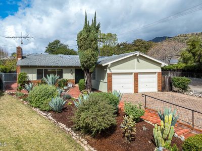 448 Canon De Paraiso Ln, La Canada Flintridge, CA, 91011