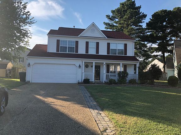 3rd image of 804 Paddington Ct