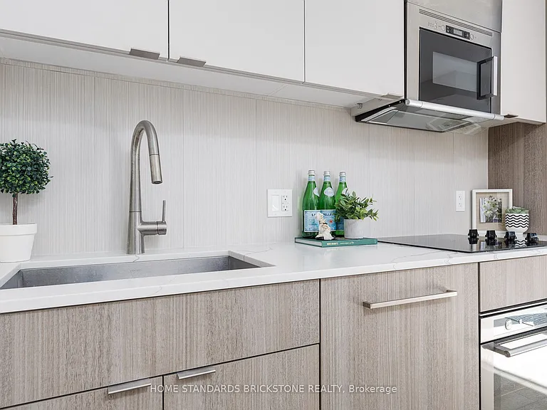 840 Saint Clair Ave W #314 — Photo 11
