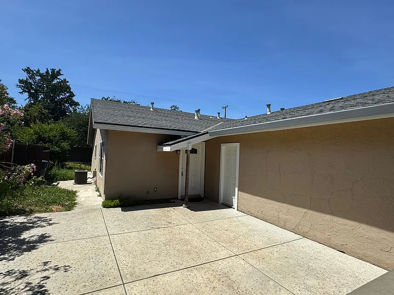7517 Saint Philomena Way — Photo 2