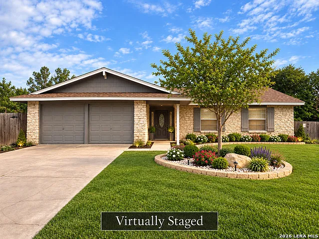 3 bed, 2.0 bath, 1320 sqft, $1,850 — Photo 1