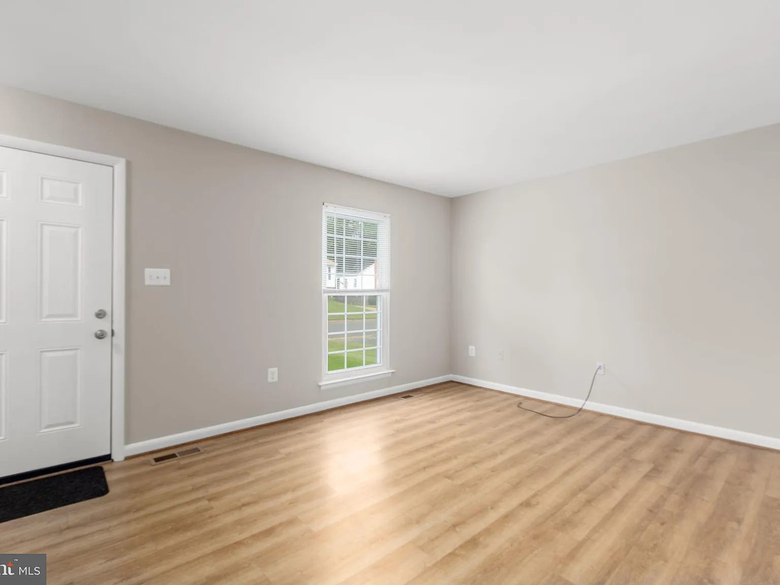3 bed, 1607 sqft, $2,875 — Photo 4