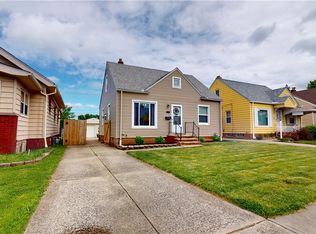 6714 Ridgewood Ave, Parma, OH 44129