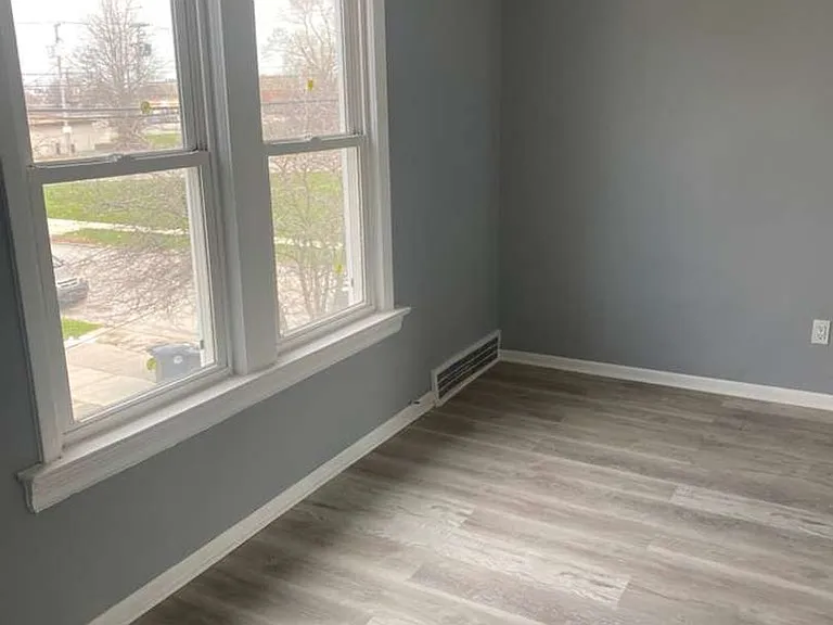 792 London Rd — Photo 22