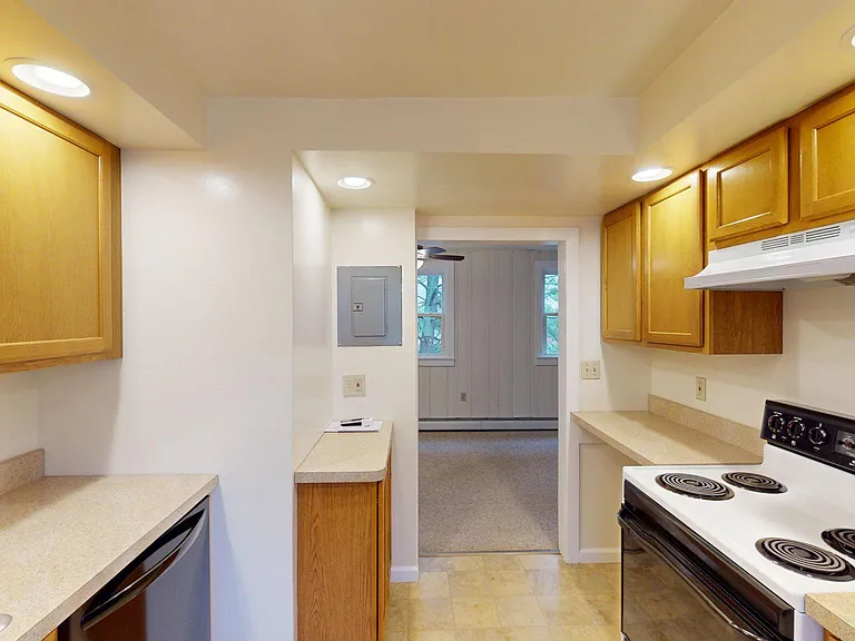 804 N 7th St #A — Photo 13