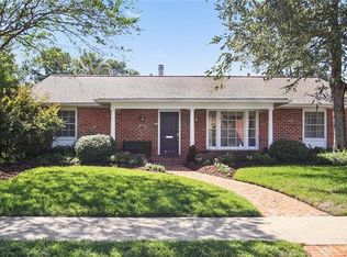 6408 Carlson Dr, New Orleans, LA 70122