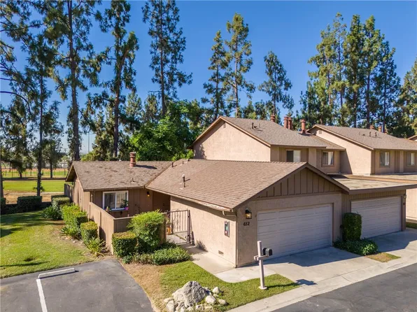 652 W Point O Woods Dr #88, Azusa, CA 91702