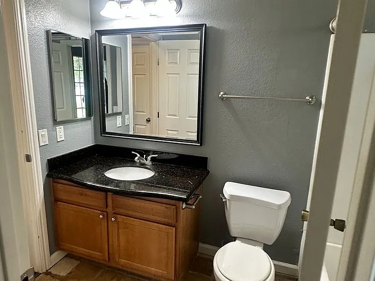 3901 Dale Rd #B — Photo 10