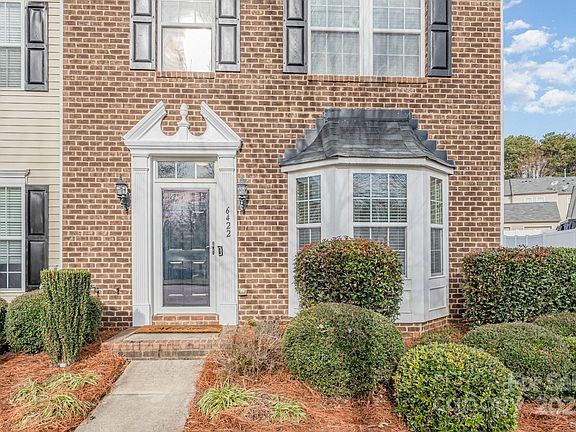 3rd image of 6422 Hasley Woods Dr