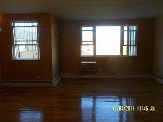 2nd image of 2115 W Farwell Ave APT 501