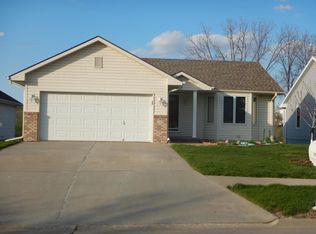 113 Antioch Dr, Council Bluffs, IA 51503