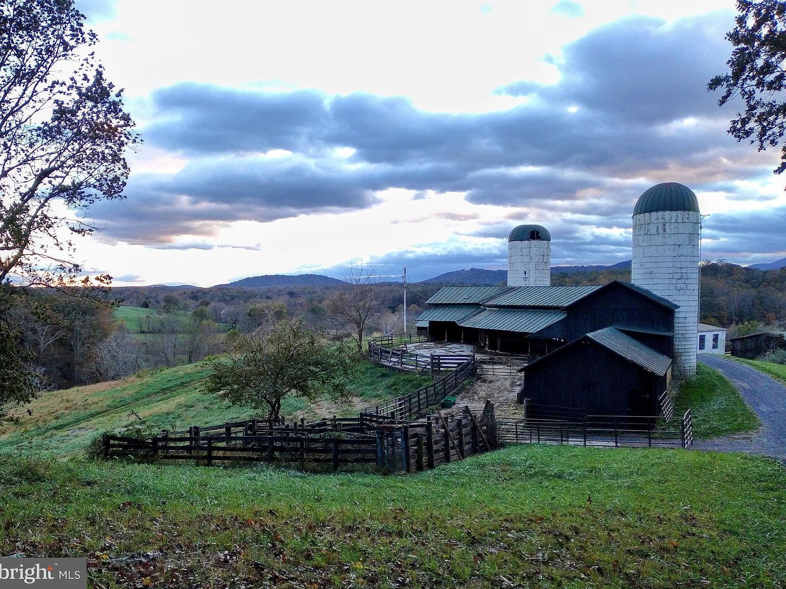 12250 Crest Hill Rd, Hume, VA 22639 Zillow