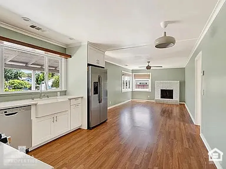 18045 Brooks Ave — Photo 8