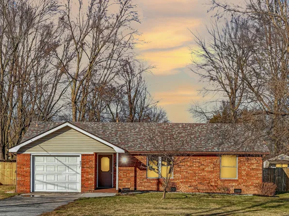 421 W Elm Street, Republic, MO 65738
