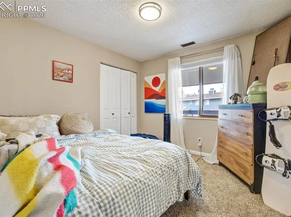 6935 Peyote Way, Colorado Springs, CO