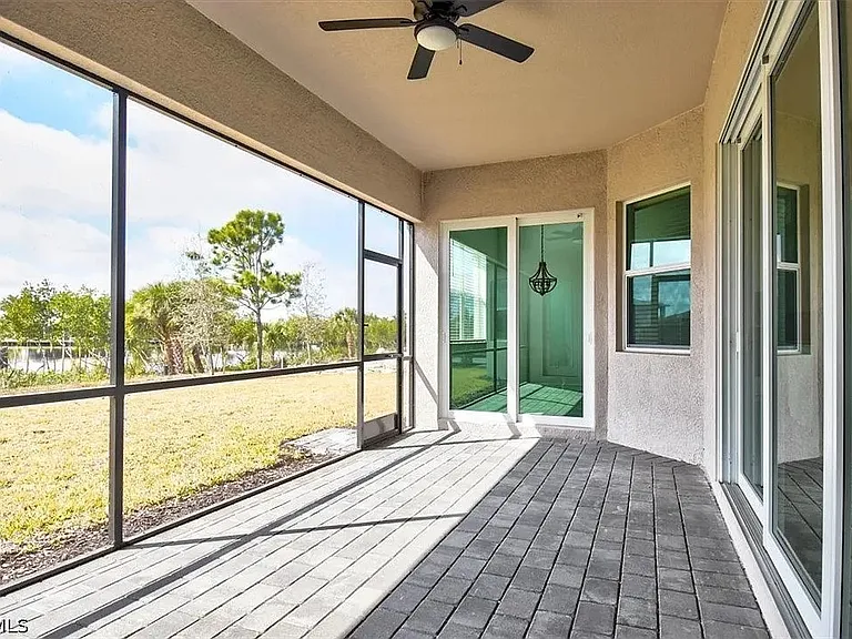 7796 Lakes Edge Ln — Photo 20