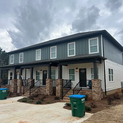 2 bed, 2.5 bath, 1224 sqft, $1,450 — Photo 1