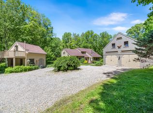 375 Burrows Hill Rd, Amston, CT 06231