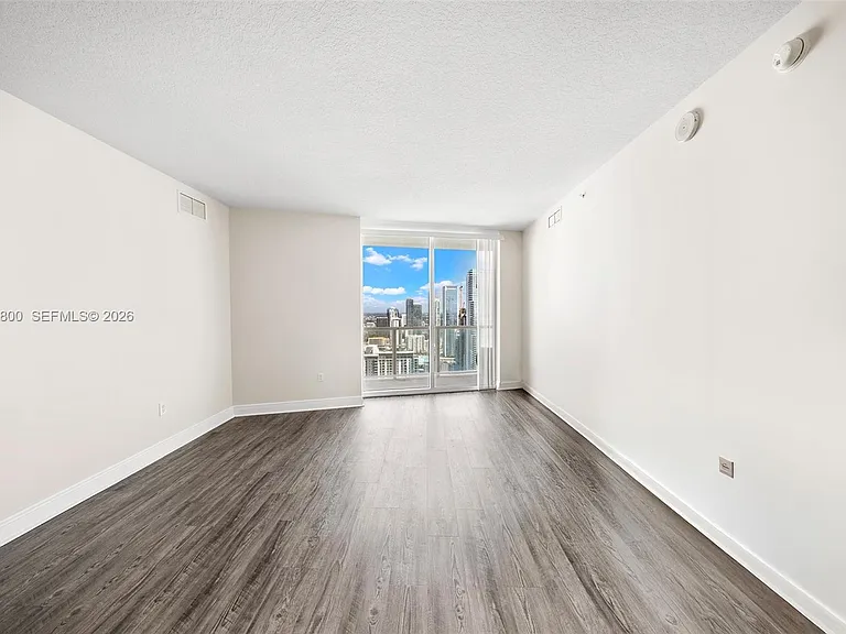 1900 N Bayshore Dr #4504 — Photo 3