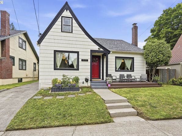 4135 NE Multnomah St, Portland, OR 97232 home