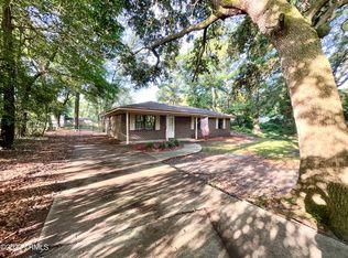 25 Buck Rd, Beaufort, SC 29907