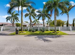 14090 SW 34th St, Miami, FL 33175