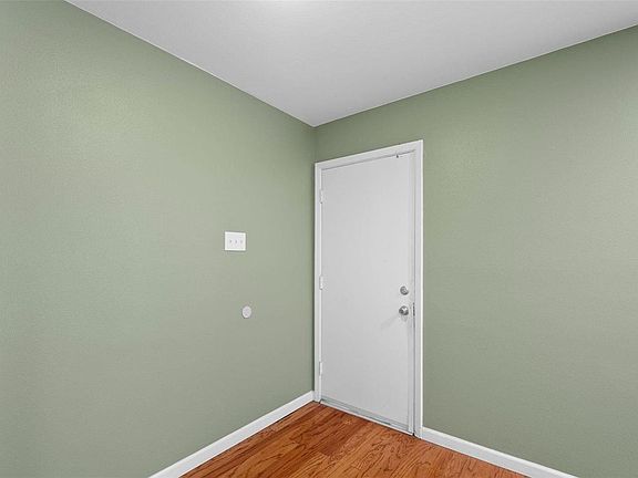 4th image of 4775 Parkton Pl