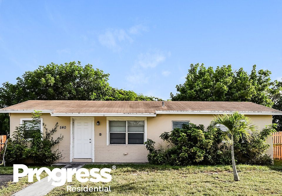 1st image of 540 SW 10th Ct