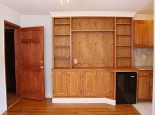 716 N Monroe St APT 4, Arlington, VA 22201