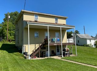 843 Broad St, Washington, PA 15301