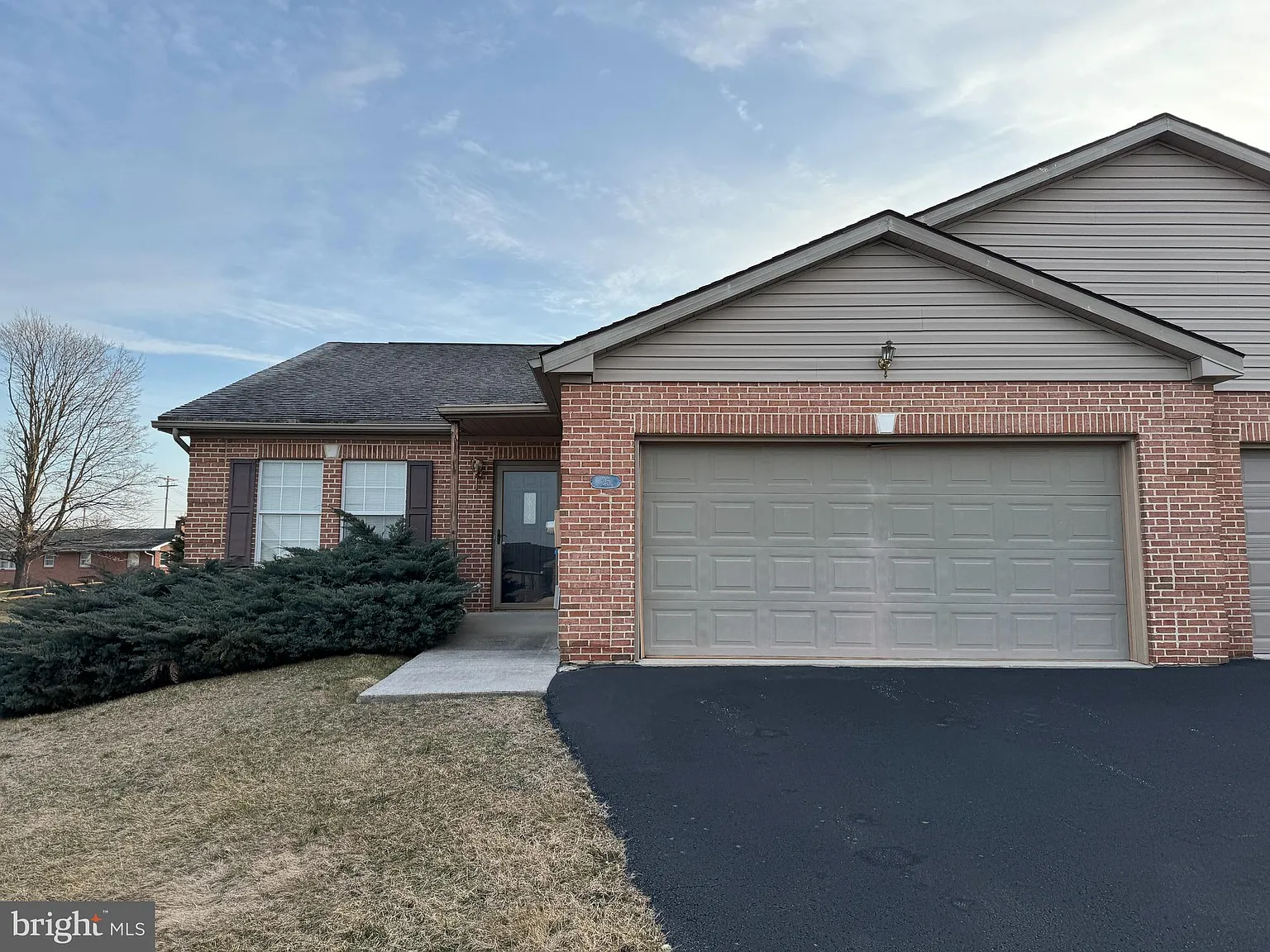 25 Homestead Dr photo 1