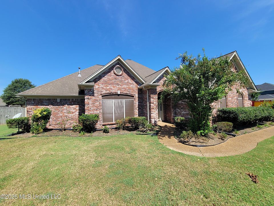 1st image of 13165 Coldwater Dr