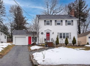 62 Mount Vernon St, Haverhill, MA 01830