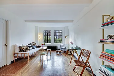 25 Tudor City Place, #812