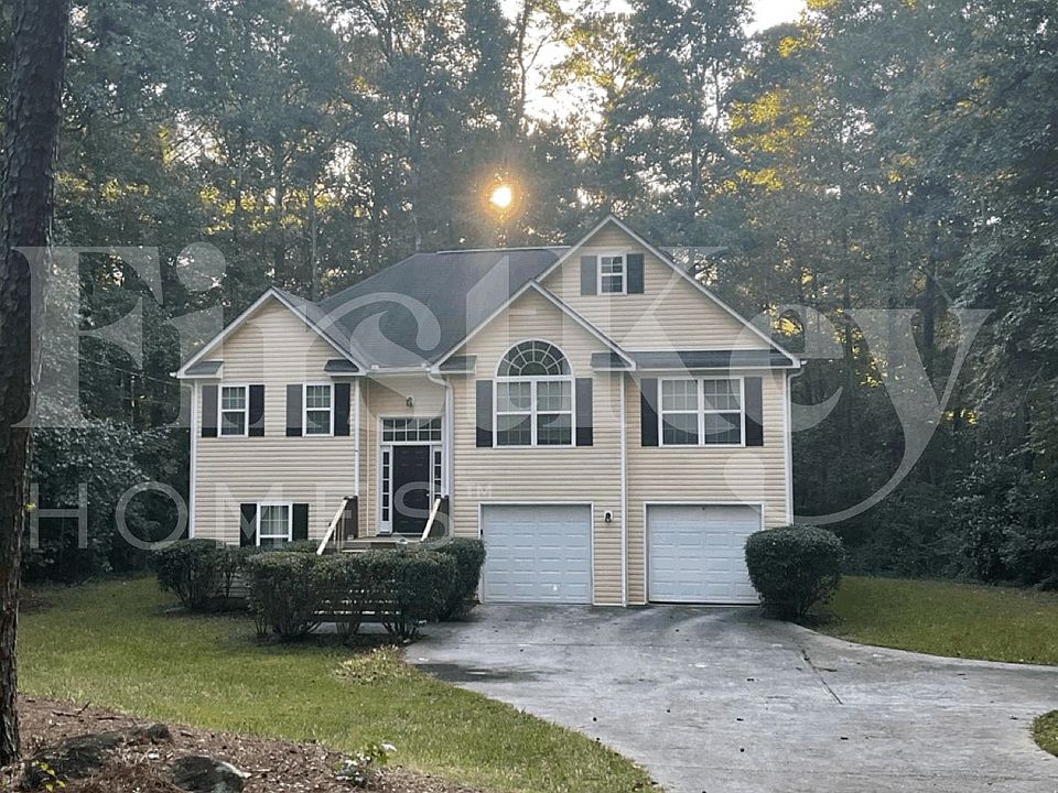 1st image of 48 Moody Farm Rd