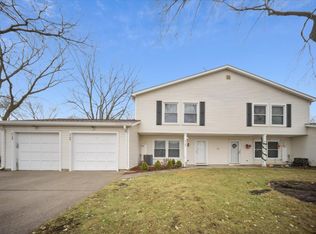 2166 N Heather Ln #43A, Palatine, IL 60074