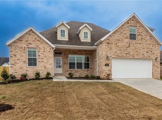 5863 Poppy Ave, Springdale, AR 72762